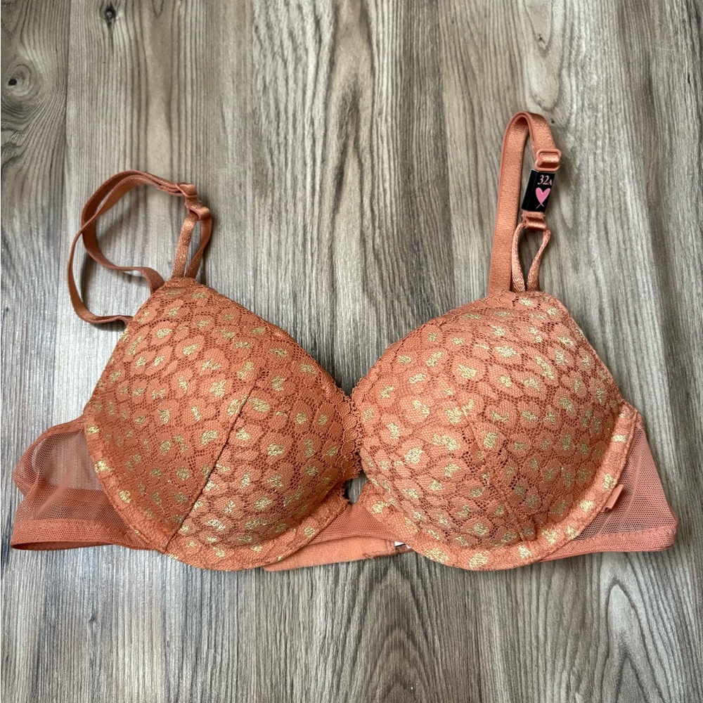 Victoria's Secret Lace Push Up Bra